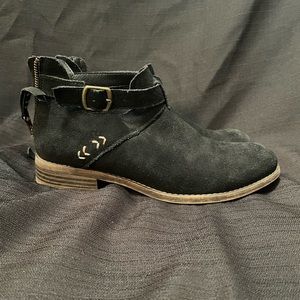 Skechers ankle boots, women’s size 9